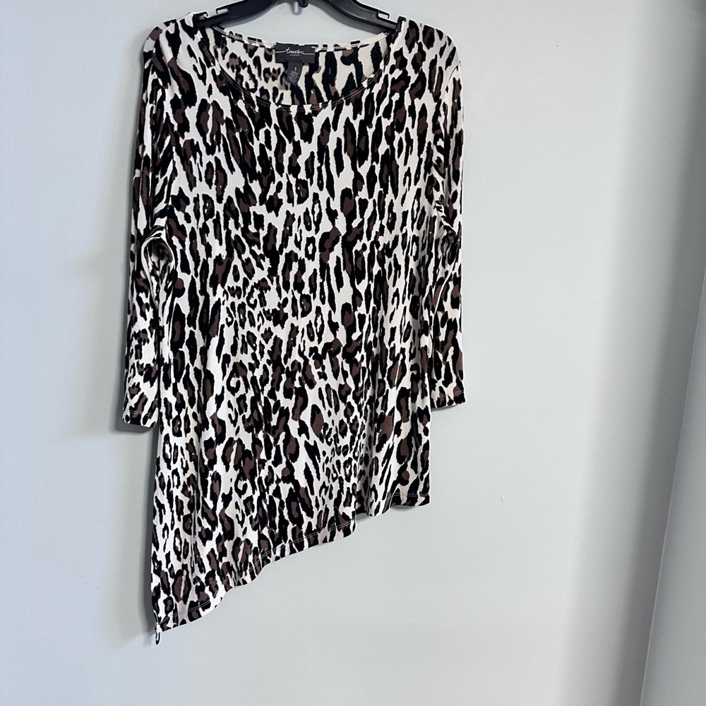 Chico's Leopard Print Tunic - Black and Brown Asymmetrical Side SLT size 1/8-10